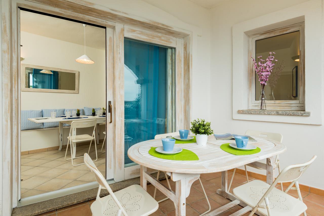 Apartment In S'Abba E Sa Pedra With Pool Golfo Aranci Kültér fotó